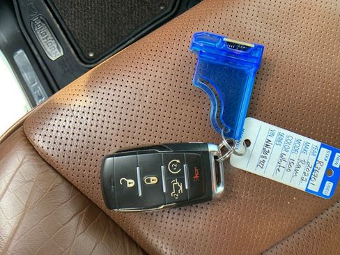 Used 2022 RAM 1500 Limited w/ Body Color Bumper Group image 30