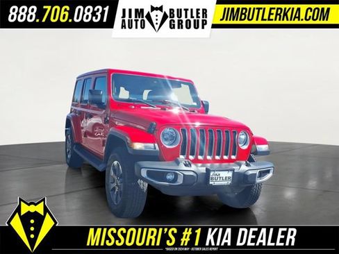 Used 2020 Jeep Wrangler Unlimited Sahara AWD/4WD image 25