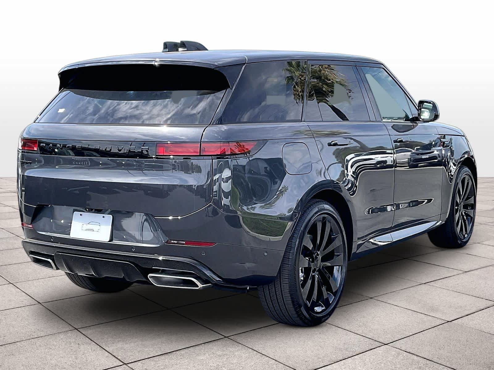 New 2026 Land Rover Range Rover Sport Dynamic SE AWD/4WD image 4