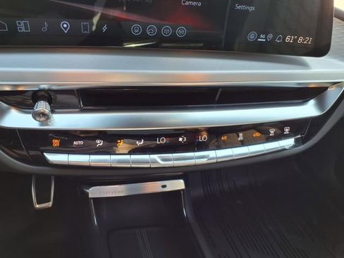 New 2026 Cadillac Lyriq V w/ Exterior Carbon Fiber Package image 31