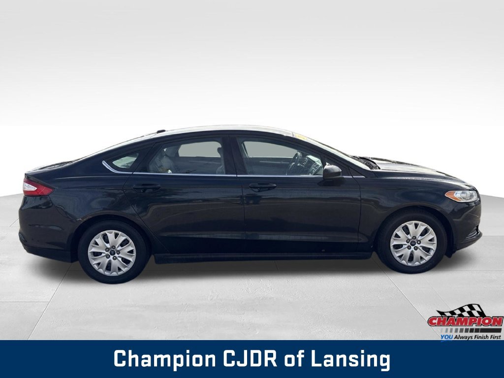 Used 2014 Ford Fusion S FWD image 8