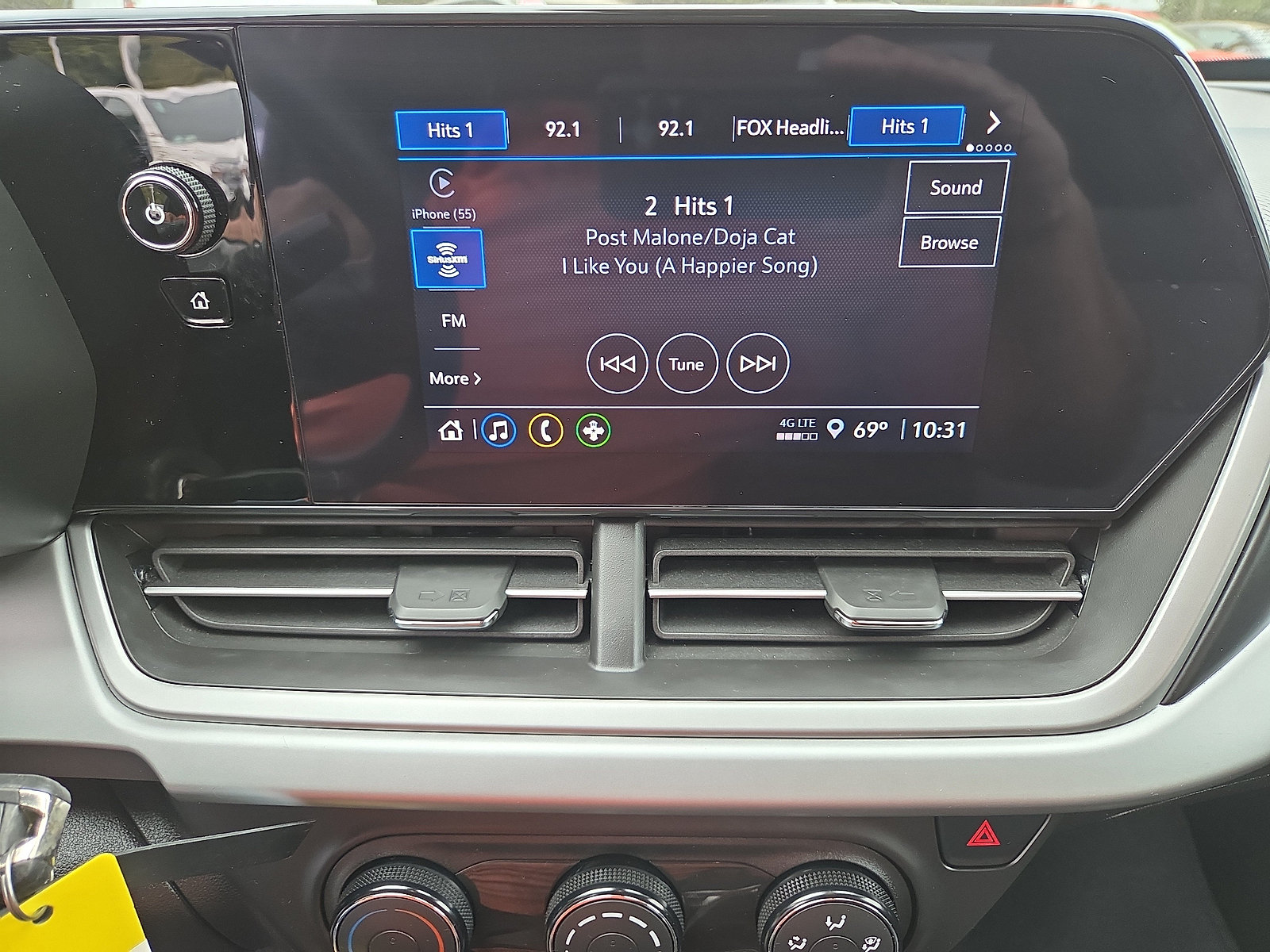 Used 2024 Chevrolet Trax LS FWD image 25