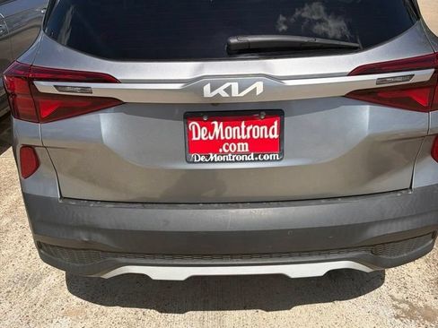 Used 2022 Kia Seltos LX AWD/4WD image 11