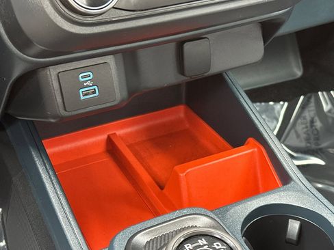 Used 2024 Ford Maverick XLT image 30