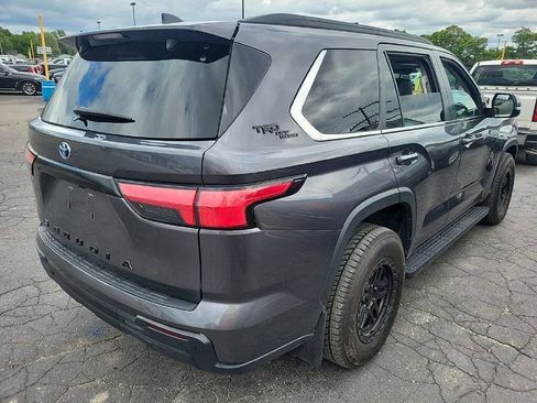 Used 2024 Toyota Sequoia 4WD image 3