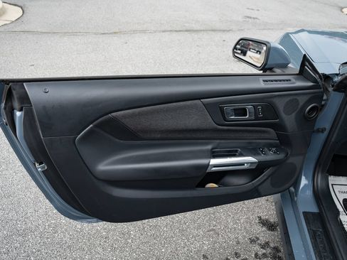 Used 2024 Ford Mustang GT RWD image 15