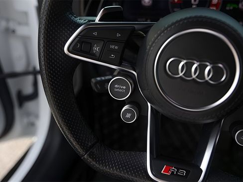 Used 2018 Audi R8 V10 plus image 20