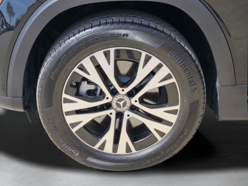 Certified 2026 Mercedes-Benz GLB 250 image 29