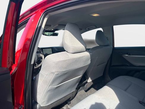 Used 2026 Toyota Camry LE w/ Convenience Package image 13