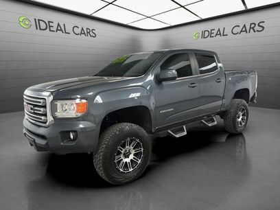 Used 2017 GMC Canyon SLE w/ SLE Convenience Package