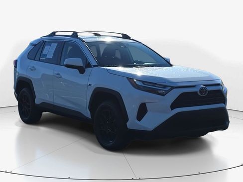 Used 2023 Toyota RAV4 XLE image 2