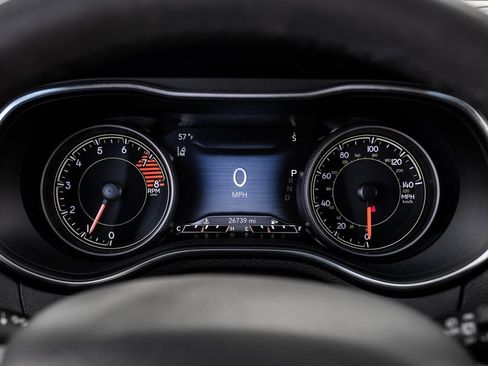 Used 2022 Jeep Cherokee Limited image 28