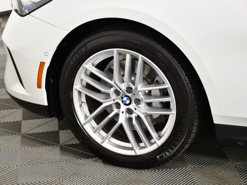 Used 2025 BMW 530i xDrive image 53