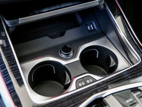 Used 2026 BMW X7 xDrive40i w/ Executive Package image 15