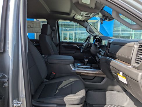 New 2026 Chevrolet Silverado 1500 RST AWD/4WD image 41