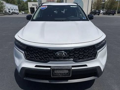 Used 2021 Kia Sorento S AWD/4WD image 2