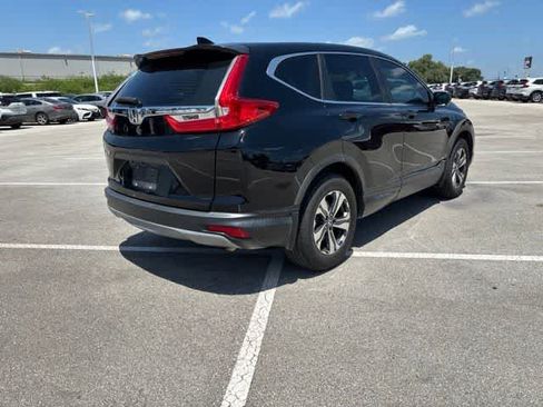 Used 2019 Honda CR-V LX image 5