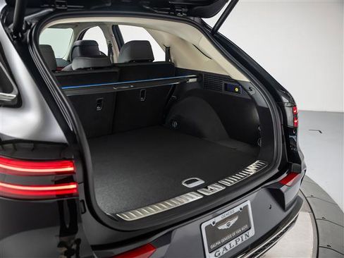 New 2026 Genesis GV70 2.5T Select AWD/4WD image 10