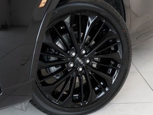 Used 2024 Lincoln Corsair Reserve w/ Jet Appearance Package AWD/4WD image 2