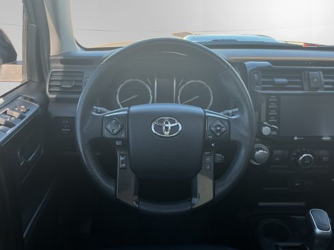 Certified 2020 Toyota 4Runner TRD Off-Road Premium w/ Moonroof Package AWD/4WD image 12