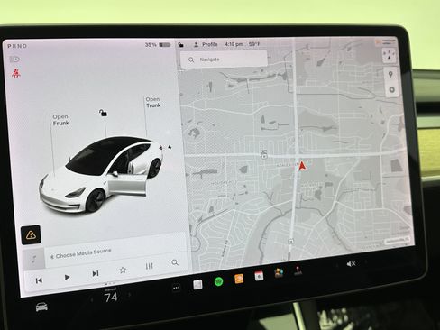 Used 2020 Tesla Model 3 Standard Range Plus image 6