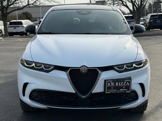 Used 2024 Alfa Romeo Tonale Ti AWD/4WD image 2