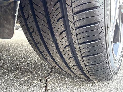 Certified 2023 Hyundai Elantra Limited w/ Cargo Package image 6