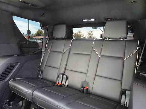 Used 2021 Cadillac Escalade Sport w/ Driver Assist Tech Package AWD/4WD image 17