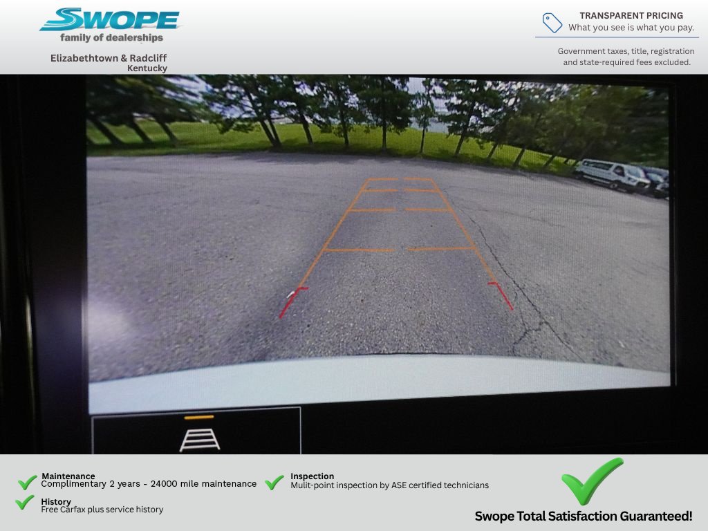 Used 2023 Chevrolet Traverse LT AWD/4WD image 24
