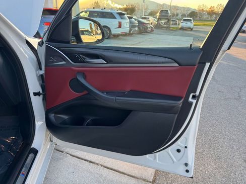 Used 2023 BMW X3 sDrive30i w/ M Sport Package image 27