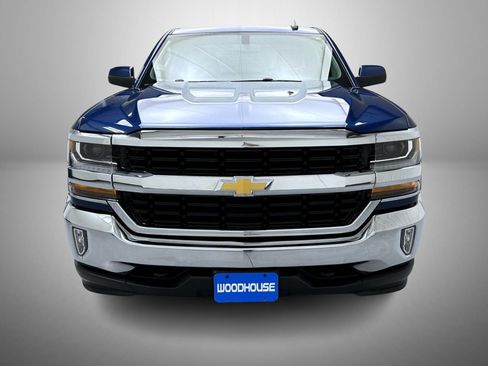 Used 2017 Chevrolet Silverado 1500 LT w/ All Star Edition AWD/4WD image 2