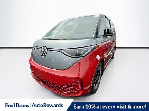 New 2025 Volkswagen ID. Buzz Pro S Plus AWD/4WD image 3