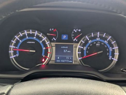 Used 2018 Toyota 4Runner SR5 Premium AWD/4WD image 17