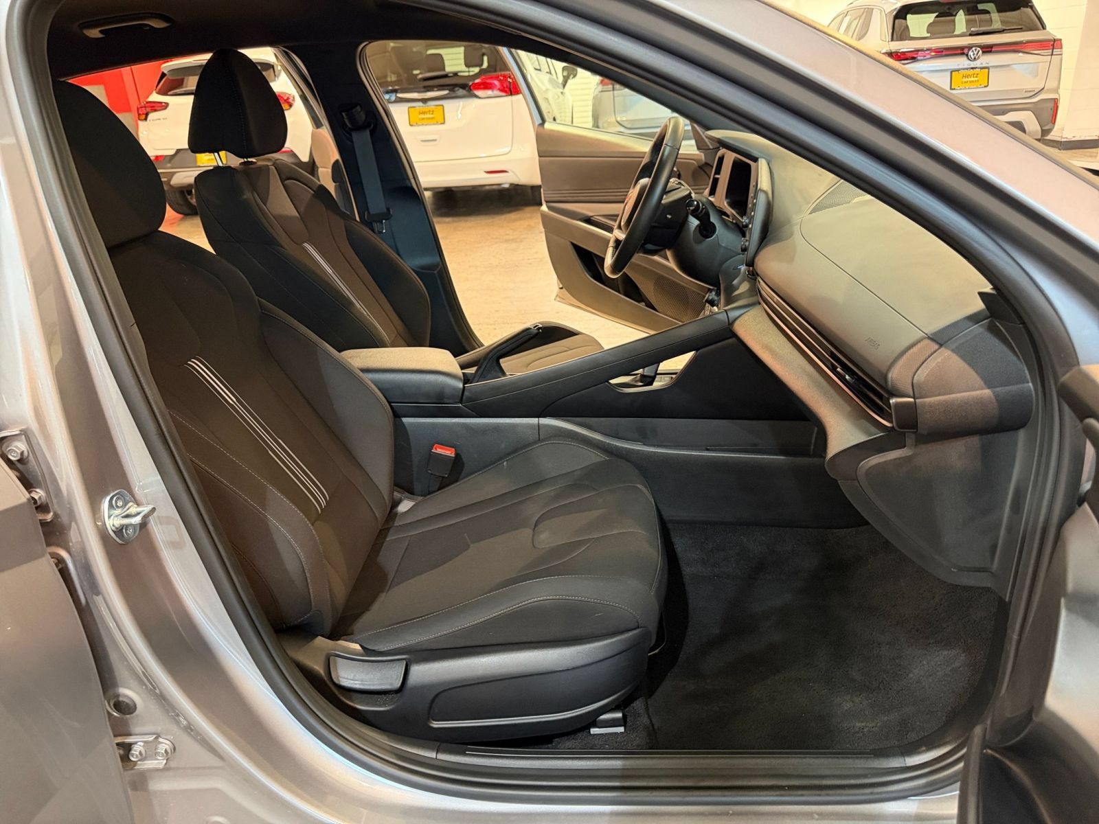Used 2026 Hyundai Elantra Sport FWD image 35