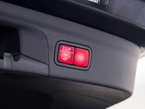 Certified 2022 Mercedes-Benz GLE 350 4MATIC image 33