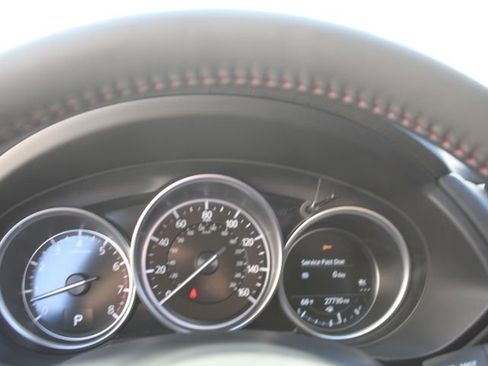 Used 2023 MAZDA CX-5 Carbon Edition image 22