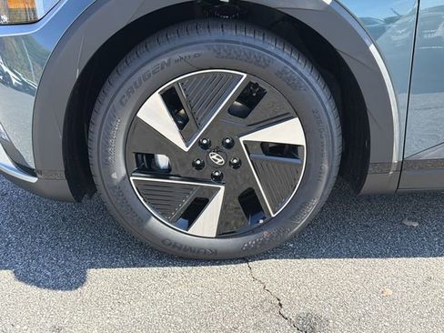 New 2026 Hyundai Ioniq 5 SEL image 11