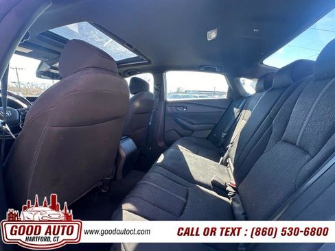 Used 2023 Honda Accord Sport image 9