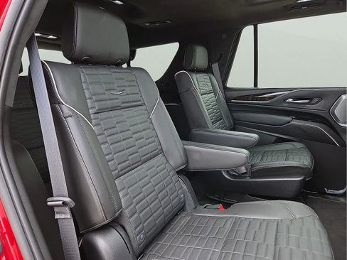 Used 2023 Cadillac Escalade Premium Luxury Platinum AWD/4WD image 10