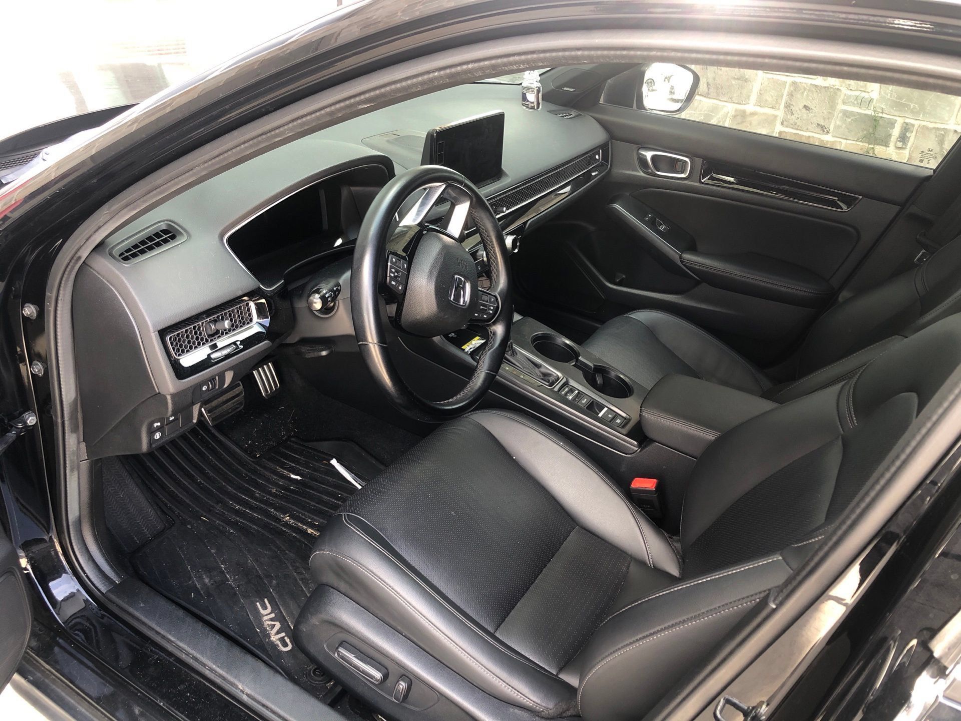Used 2023 Honda Civic Sport Touring image 9