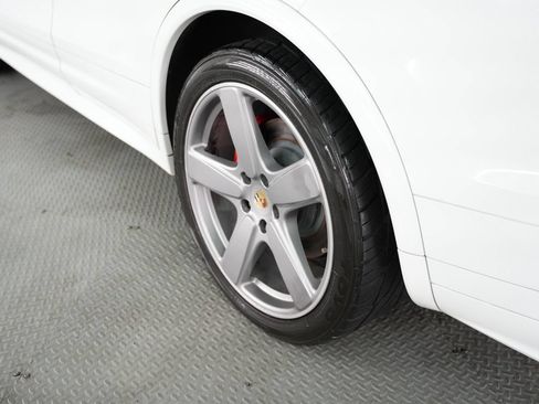 Used 2016 Porsche Cayenne GTS AWD/4WD image 65