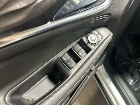 Certified 2023 Buick Enclave Avenir w/ Avenir Technology Package image 25