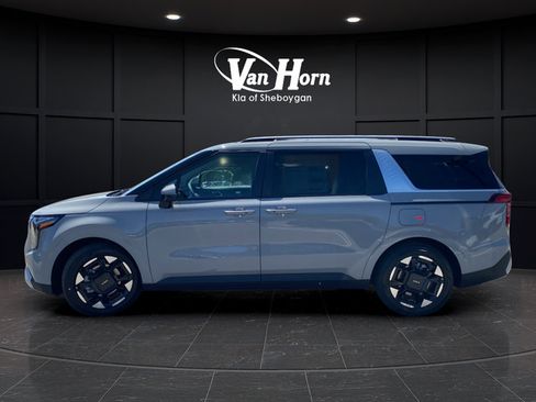 New 2026 Kia Carnival EX FWD image 5