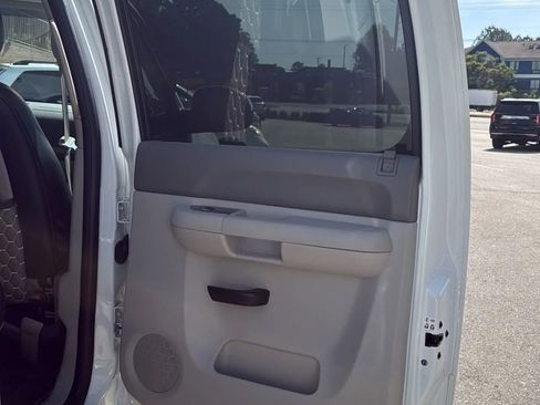 Used 2013 GMC Sierra 1500 SLE w/ Power Tech Package RWD image 31