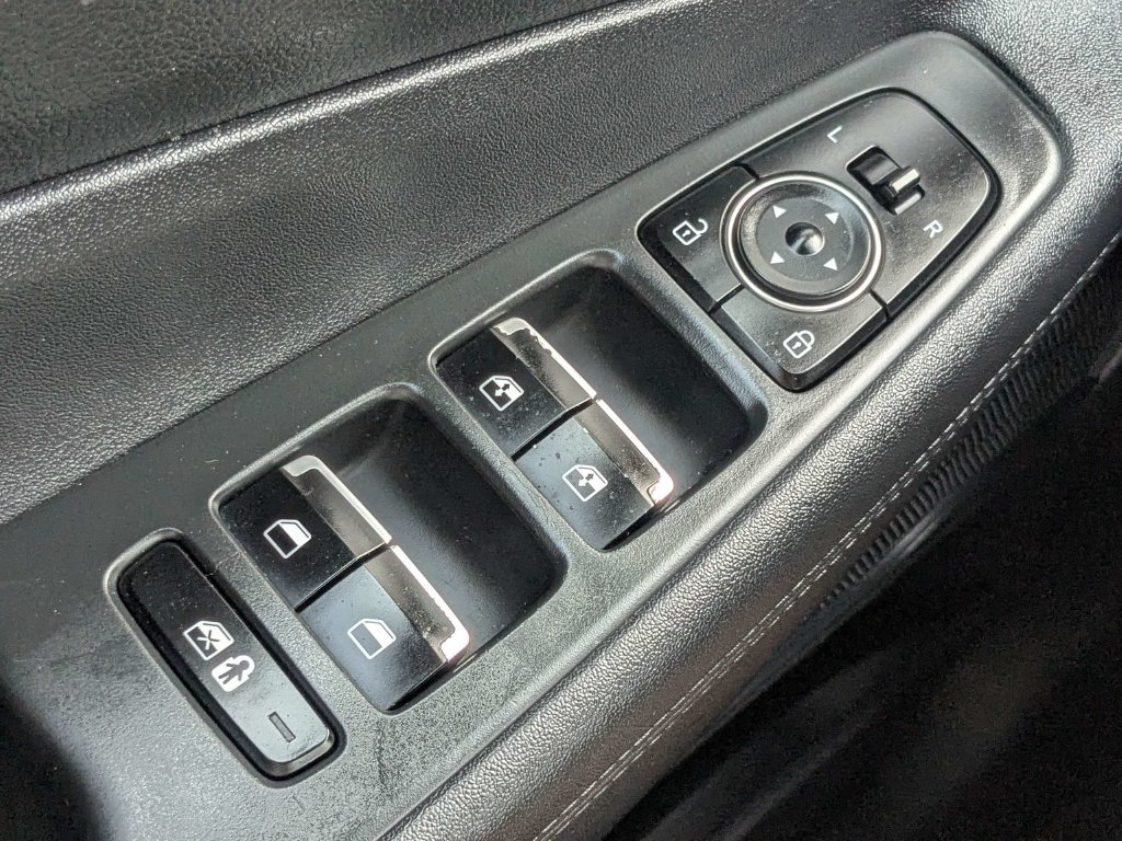 Used 2021 Hyundai Santa Fe SEL FWD image 29