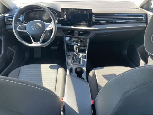 Used 2025 Volkswagen Jetta S image 39