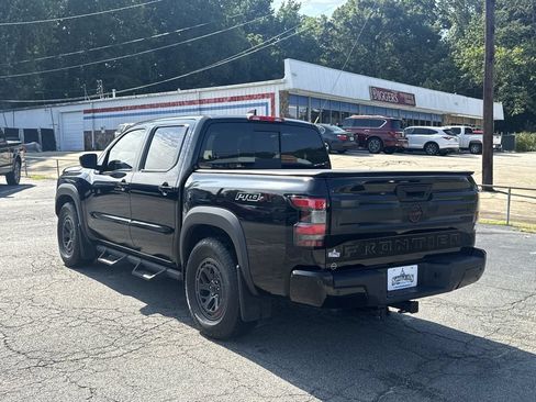 Used 2025 Nissan Frontier Pro-X RWD image 5