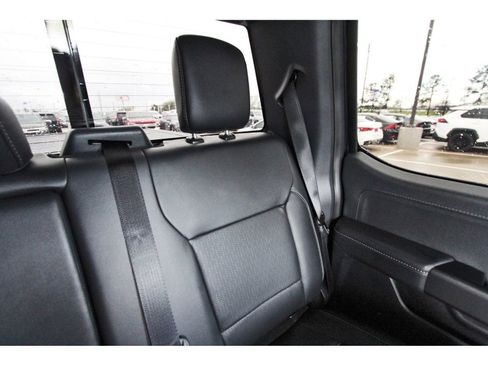 Used 2025 Ford F150 Lariat w/ Equipment Group 502A High image 13