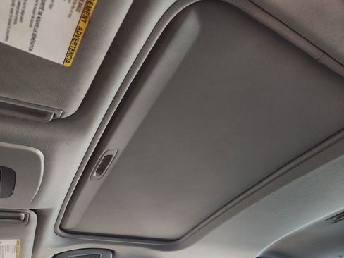 Used 2020 Toyota Camry SE image 40