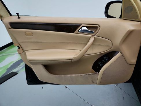 Used 2003 Mercedes-Benz C 240 C240 image 21